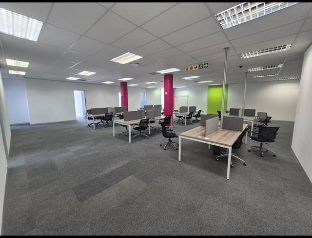 761M² OFFICE TO LET IN RIVONIA